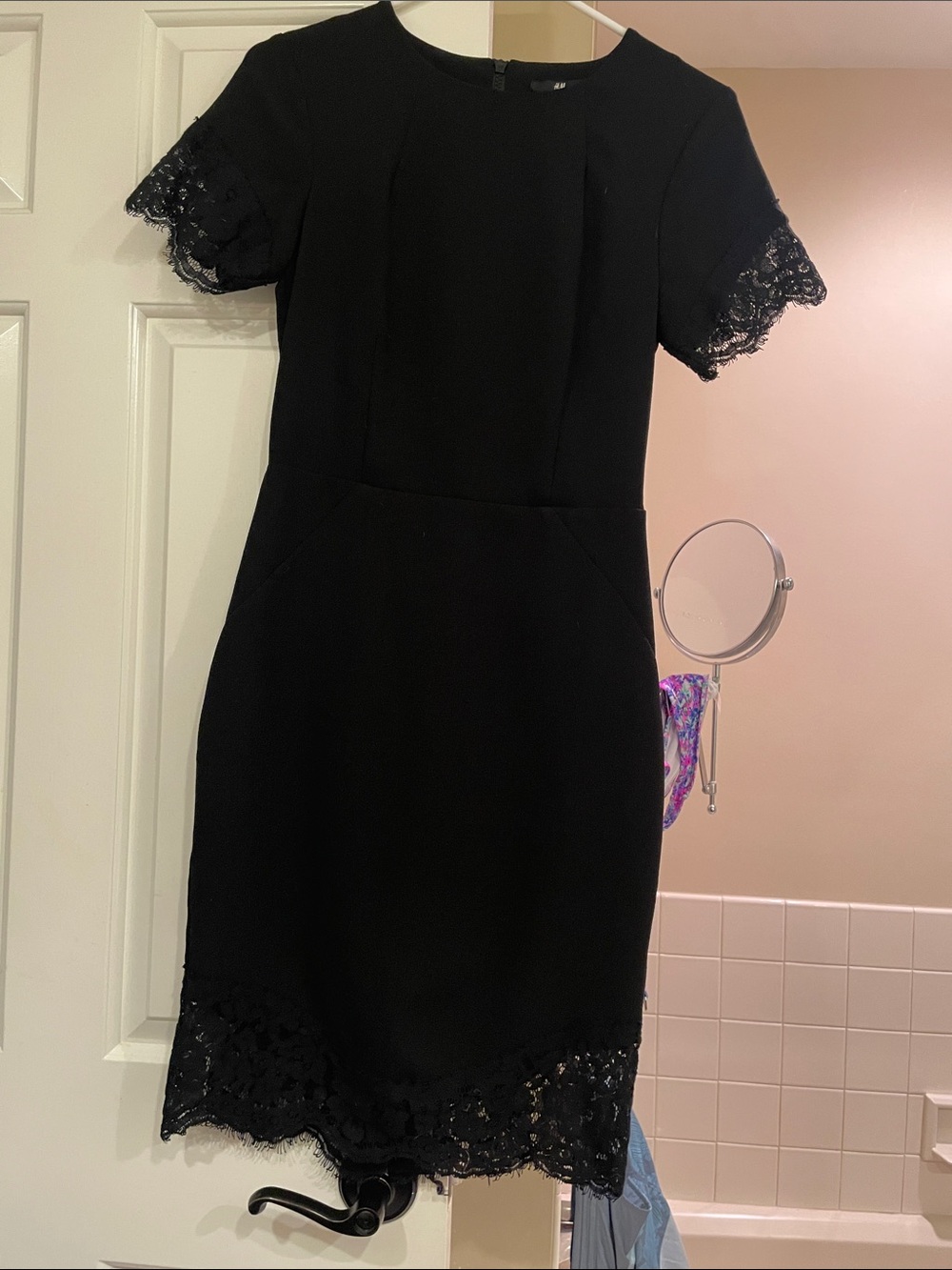Black Lace-Trim Short Sleeve Sheath Dress
